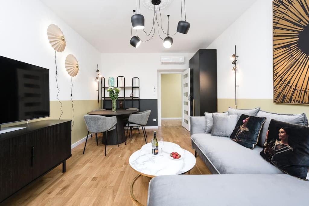 Apartmán Horizon - Comfortable New Close To The Center Krakov