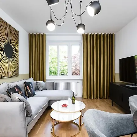 Horizon Apartments - Comfortable New Apartment Close To The Center Cracovia Esterno foto