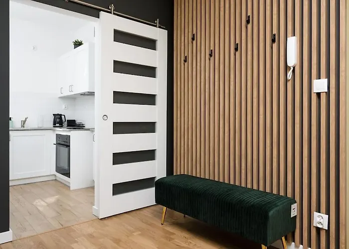 Horizon Apartments - Comfortable New Apartment Close To The Center